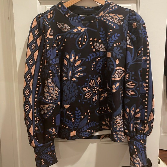 FARM RIO Macaw Forest Sweatshirt - Picture 3 of 5